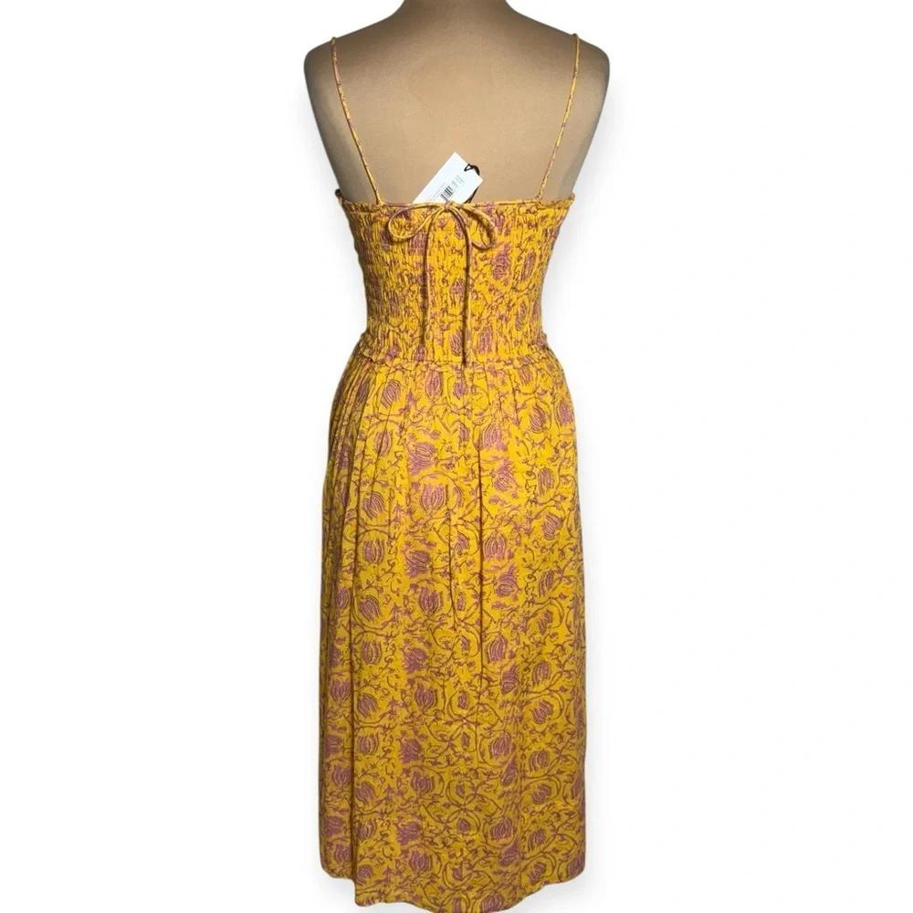 Apiece Apart
Porta Smocked Spaghetti Strap Dress Size Med Sunfaded Floral Yellow - Picture 4 of 7